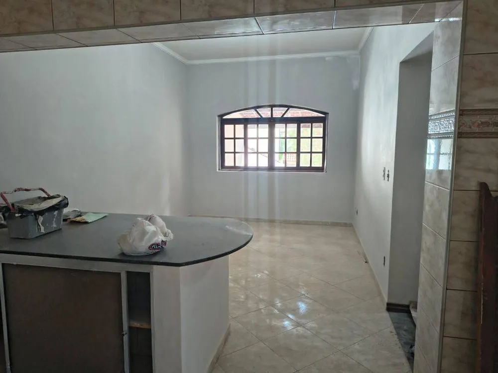 Casa, 3 quartos, 200 m² - Foto 3