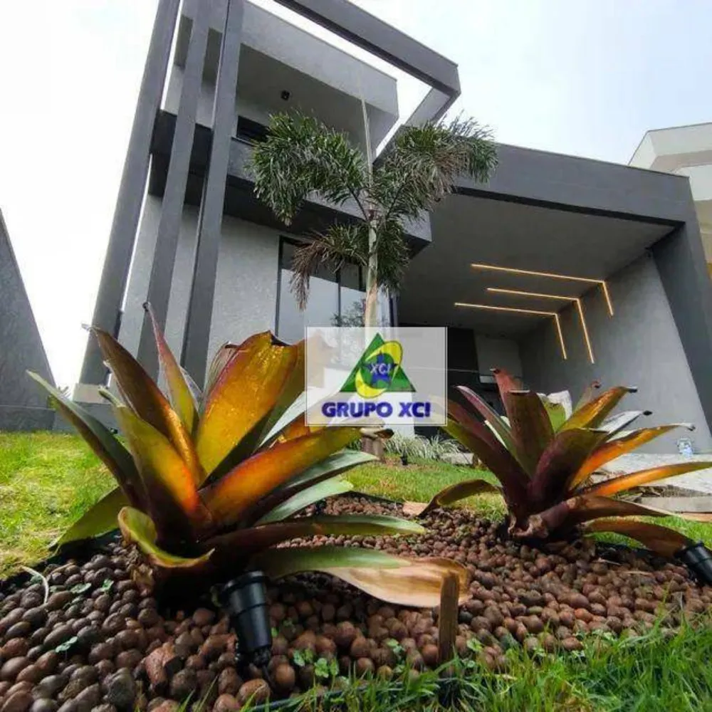 Casa, 4 quartos, 294 m² - Foto 1