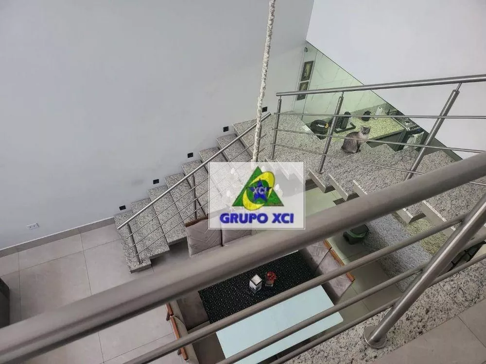 Sobrado à venda com 3 quartos, 225m² - Foto 13