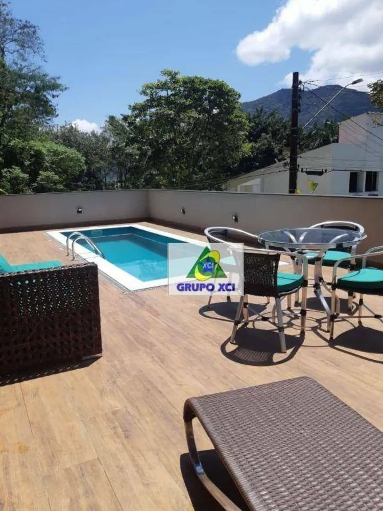 Casa, 4 quartos, 230 m² - Foto 9