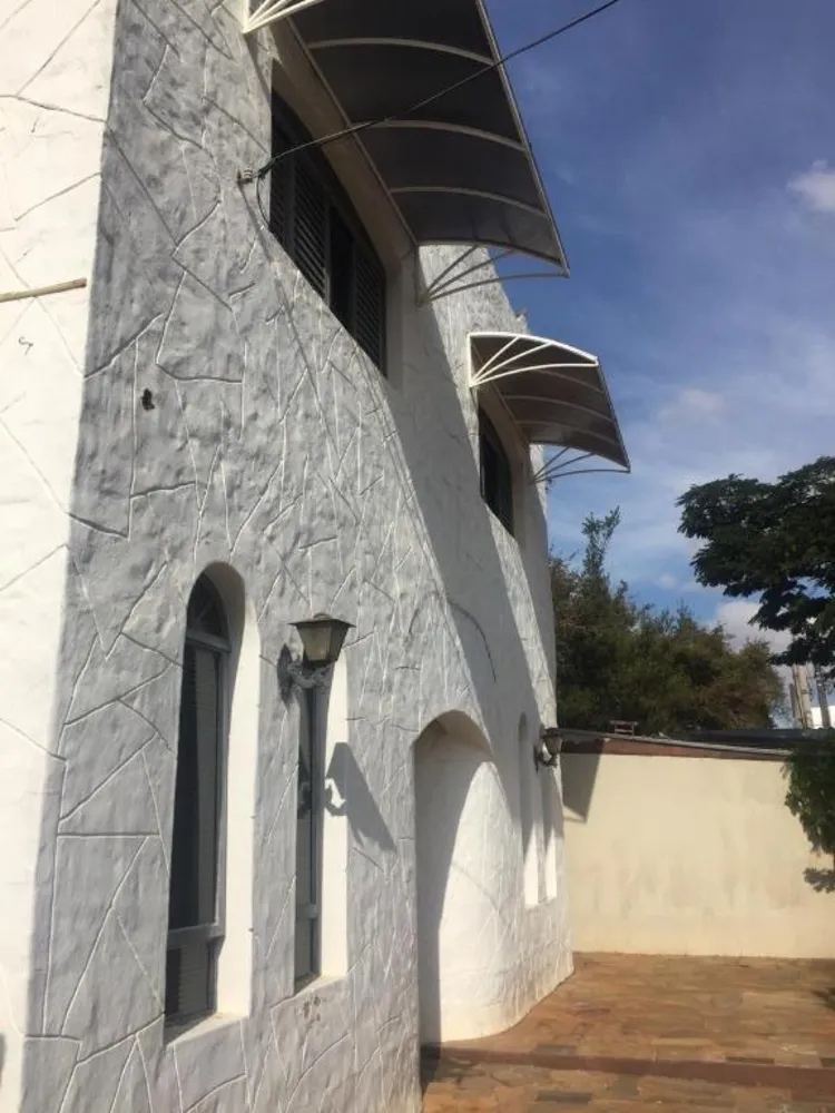 Casa, 3 quartos, 380 m² - Foto 1