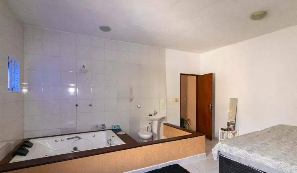 Casa, 3 quartos, 200 m² - Foto 3