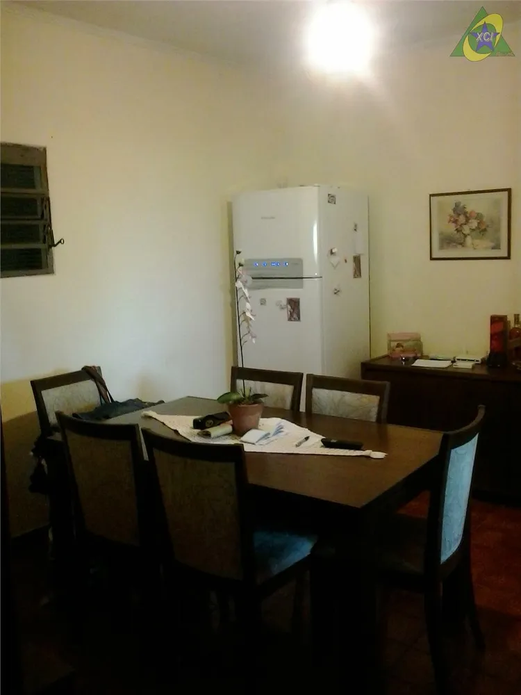 Casa, 3 quartos, 220 m² - Foto 2