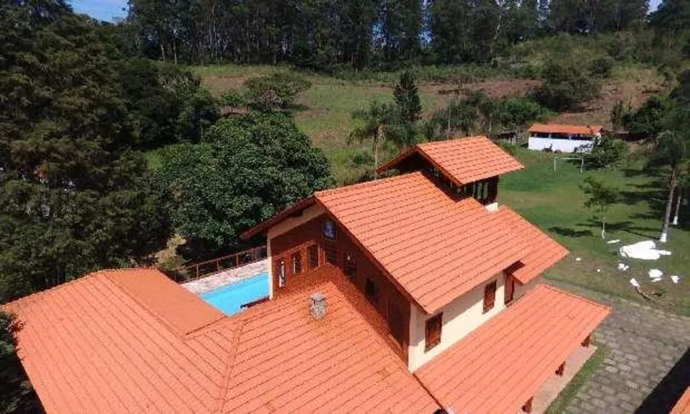 Sítio à venda com 6 quartos, 450m² - Foto 4