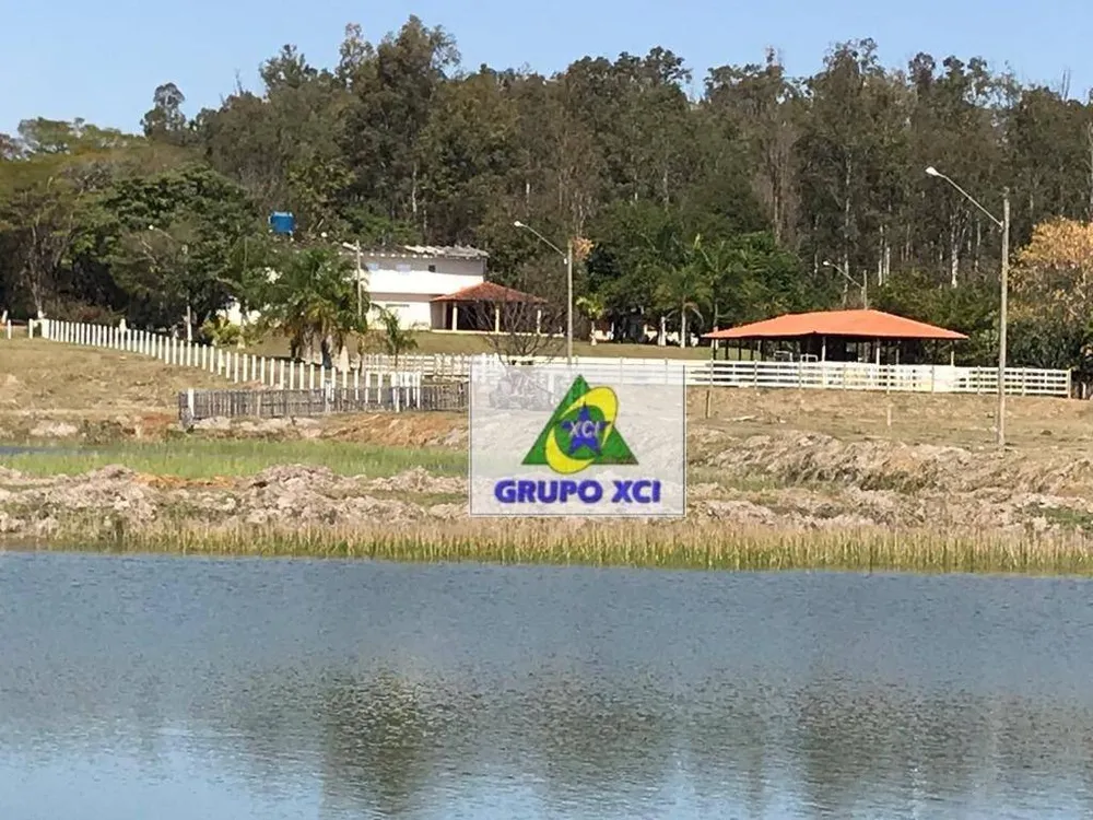 Sítio, 16 quartos, 18 hectares - Foto 1