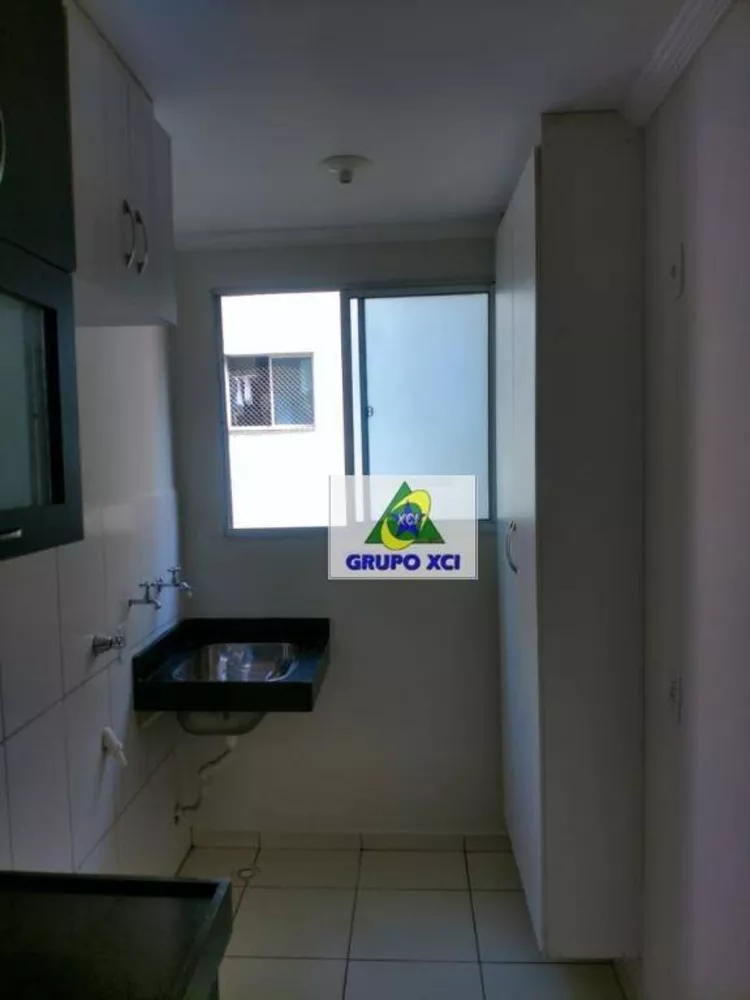 Apartamento à venda com 2 quartos, 49m² - Foto 4