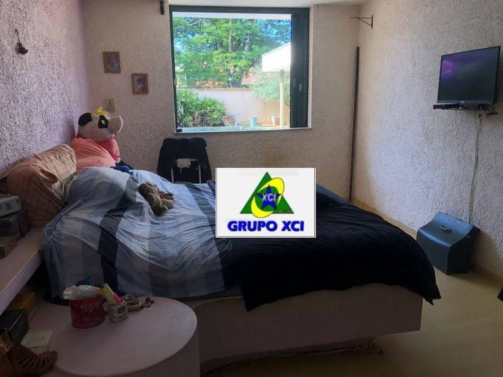 Casa, 3 quartos, 736 m² - Foto 1