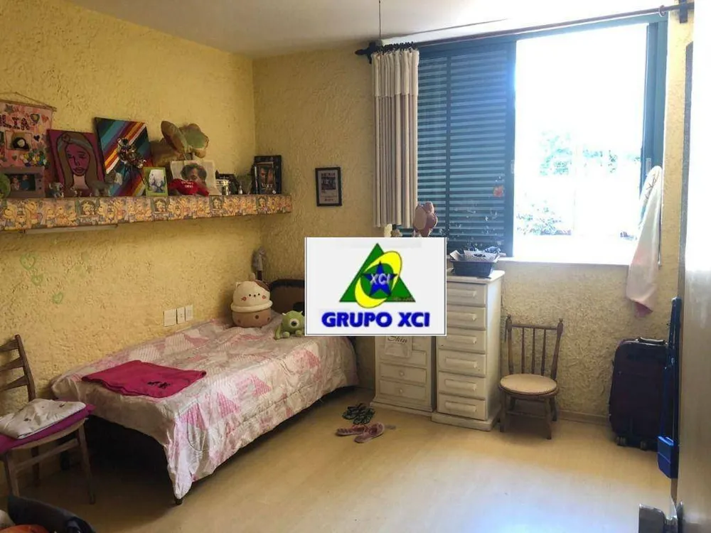 Casa, 3 quartos, 736 m² - Foto 10