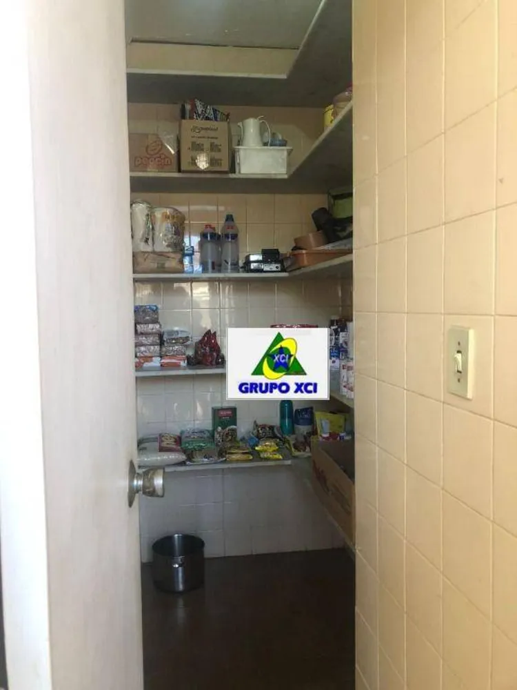 Casa, 3 quartos, 736 m² - Foto 8