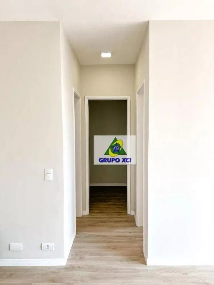 Apartamento à venda com 2 quartos, 60m² - Foto 4