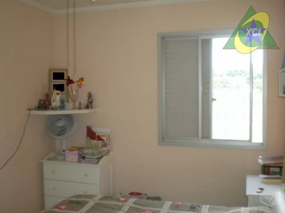 Apartamento à venda com 2 quartos, 68m² - Foto 4