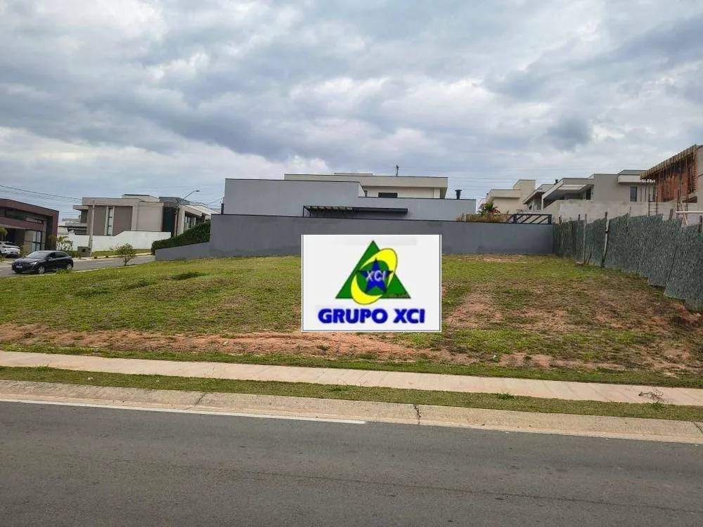Loteamento e Condomínio, 360 m² - Foto 1