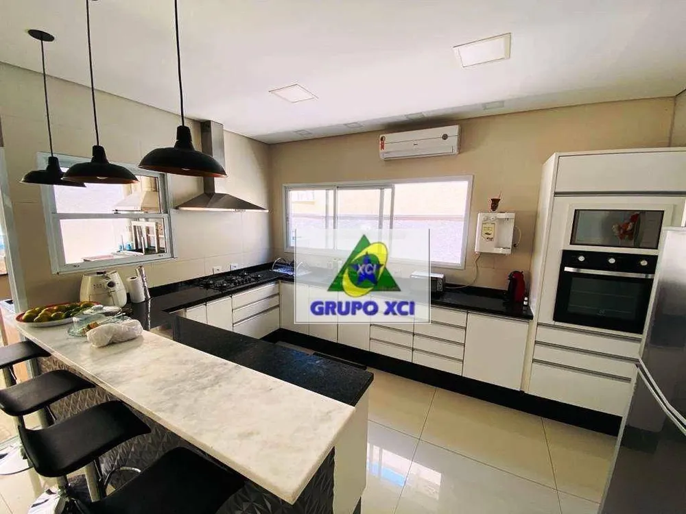 Sobrado, 4 quartos, 345 m² - Foto 2