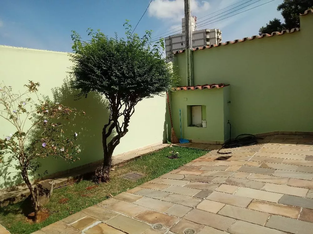 Casa à venda com 3 quartos, 314m² - Foto 3