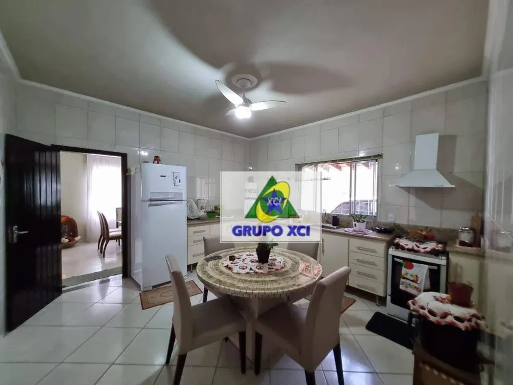 Casa, 2 quartos, 300 m² - Foto 7