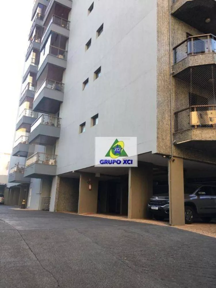 Apartamento à venda com 3 quartos, 105m² - Foto 2