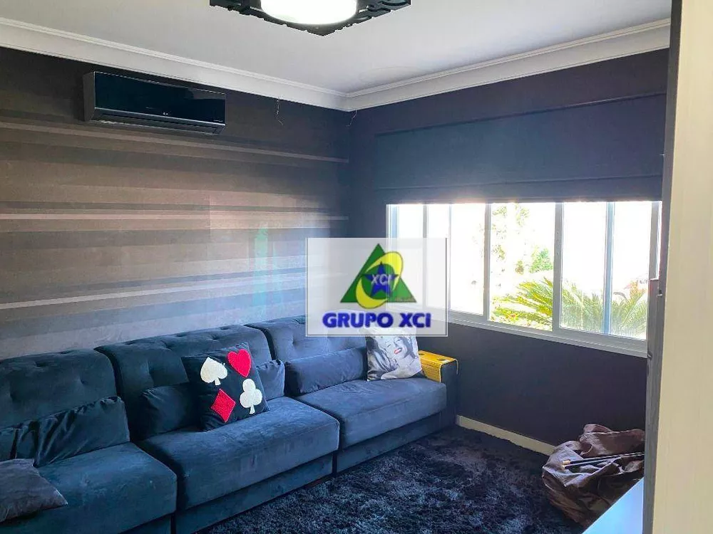 Casa de Condomínio à venda com 3 quartos, 381m² - Foto 3