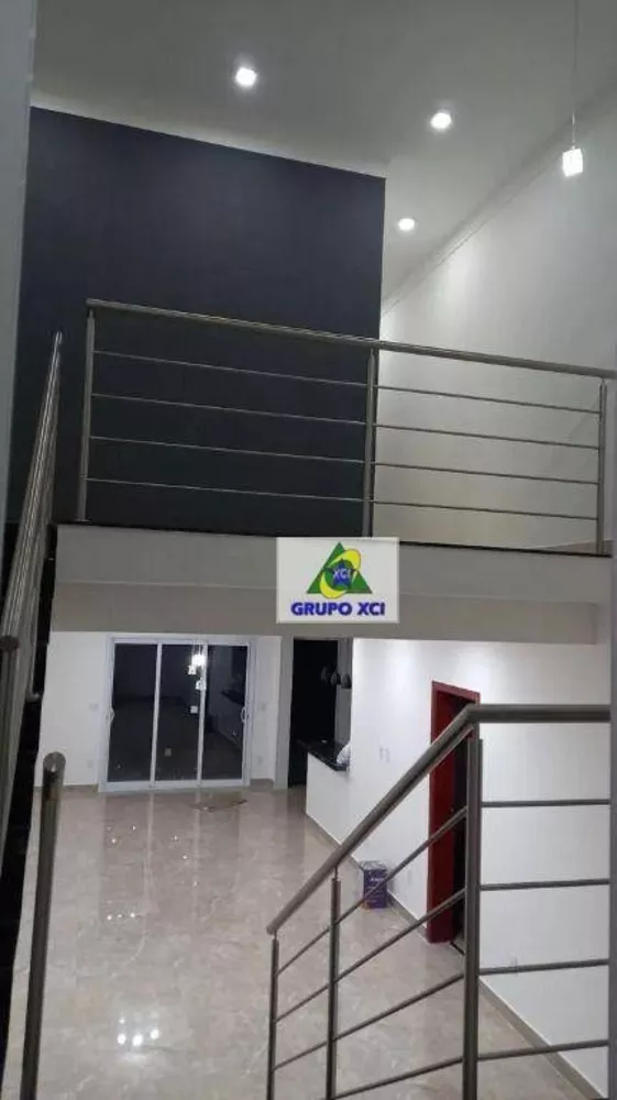 Casa de Condomínio à venda com 3 quartos, 233m² - Foto 4