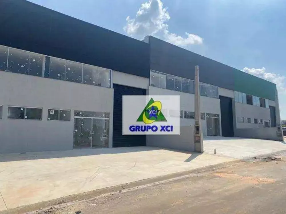 Depósito-Galpão-Armazém à venda e aluguel, 440m² - Foto 1