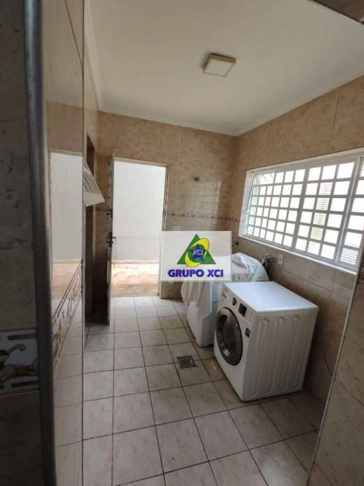 Casa, 3 quartos, 240 m² - Foto 10