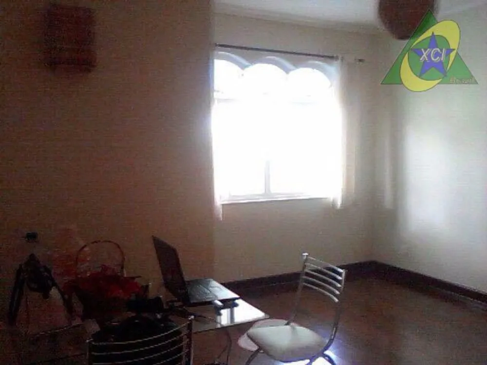 Casa, 3 quartos, 200 m² - Foto 6