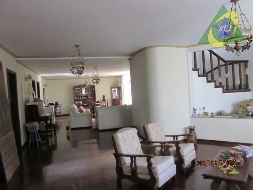 Casa, 4 quartos, 330 m² - Foto 4