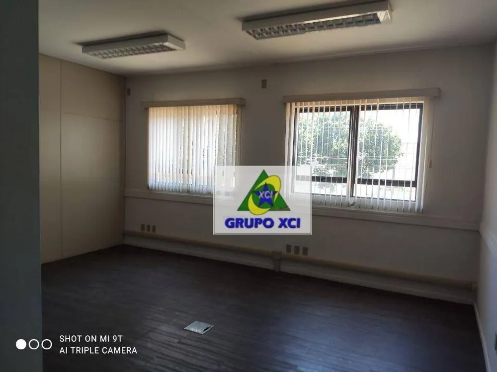 Depósito-Galpão, 9988 m² - Foto 1