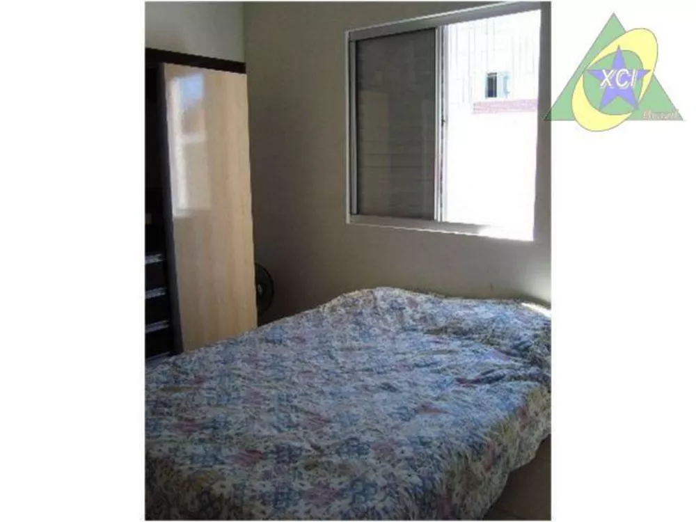 Apartamento à venda com 2 quartos, 80m² - Foto 3