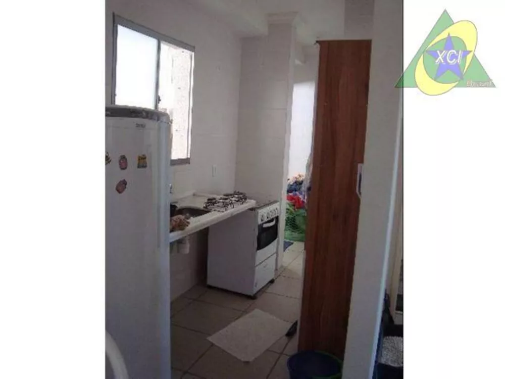 Apartamento à venda com 2 quartos, 80m² - Foto 4