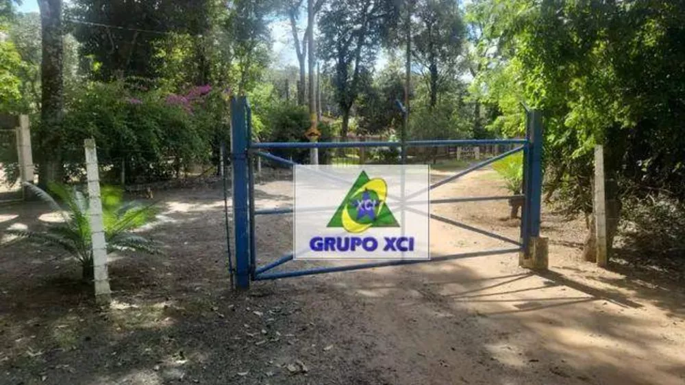 Chácara à venda com 3 quartos, 1000M2 - Foto 1