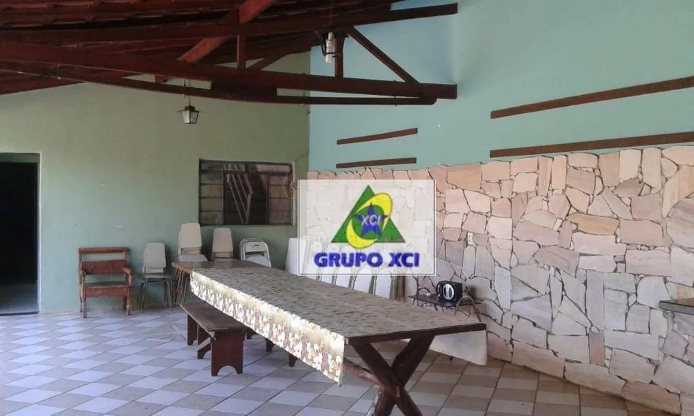 Chácara, 4 quartos, 2000 m² - Foto 4