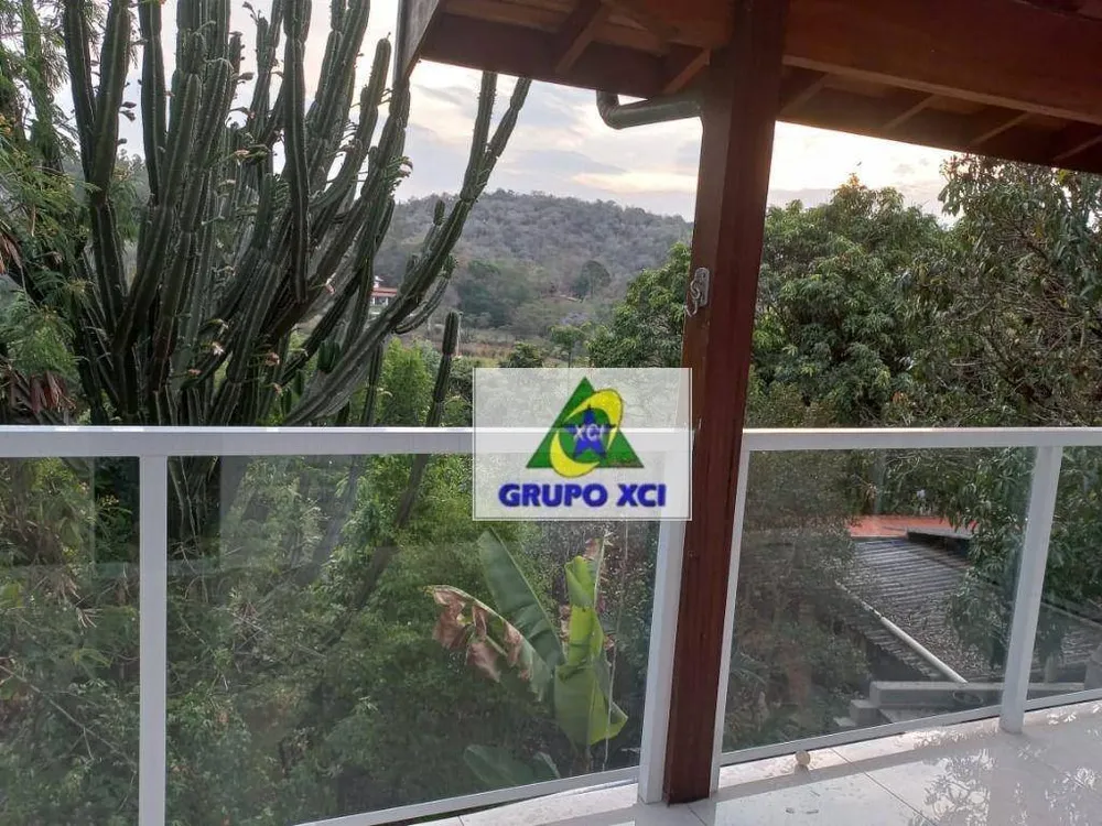 Chácara, 4 quartos, 2820 m² - Foto 3