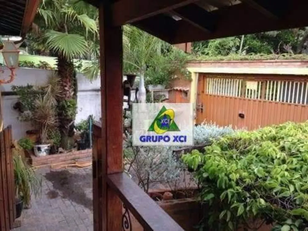Casa, 6 quartos, 287 m² - Foto 1