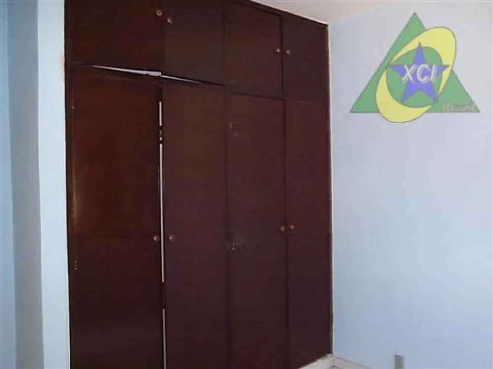 Casa, 4 quartos, 280 m² - Foto 3