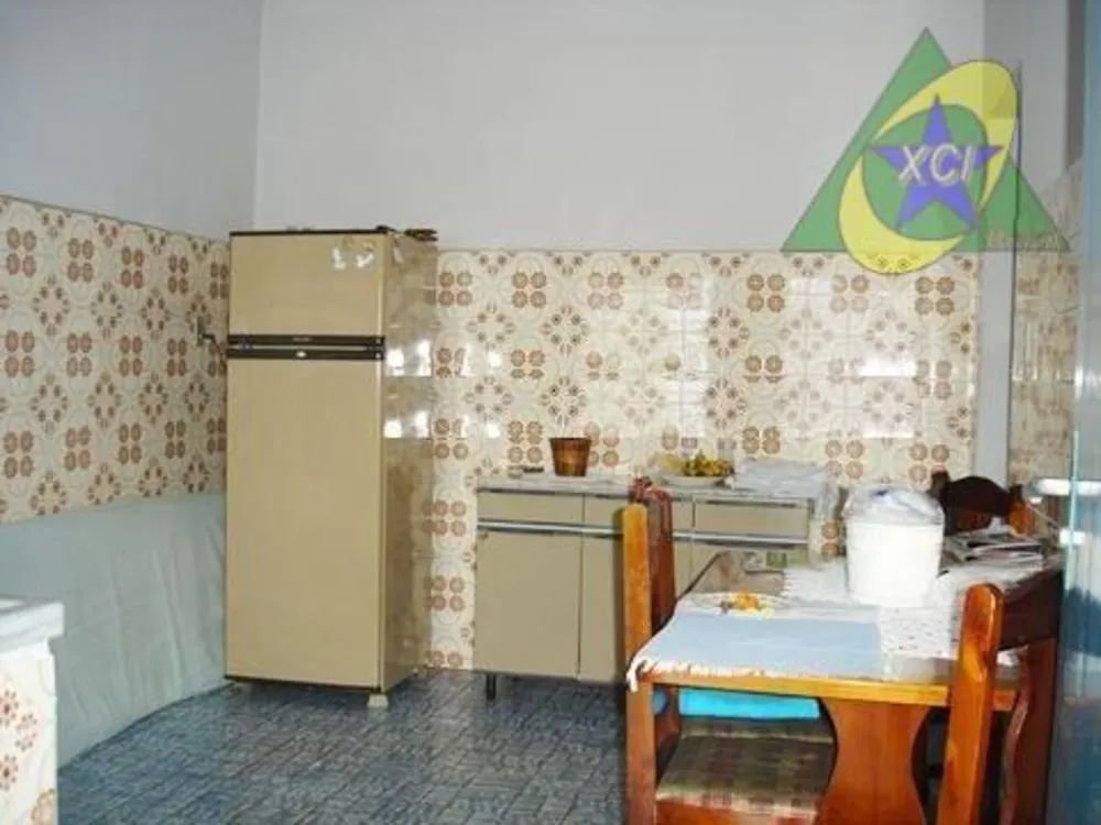 Casa, 5 quartos, 250 m² - Foto 1