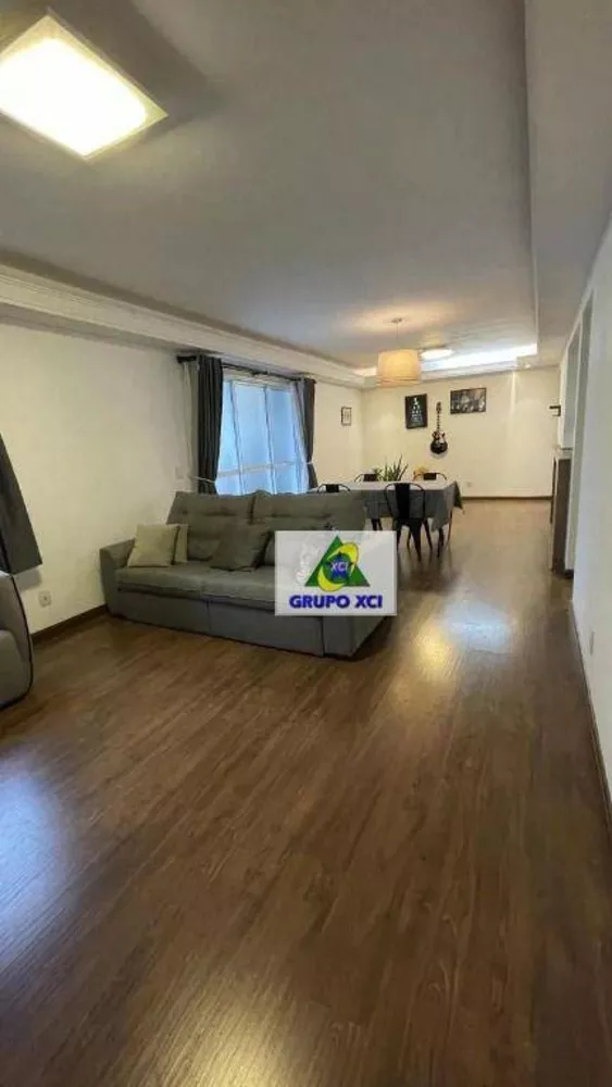 Apartamento à venda com 3 quartos, 117m² - Foto 8