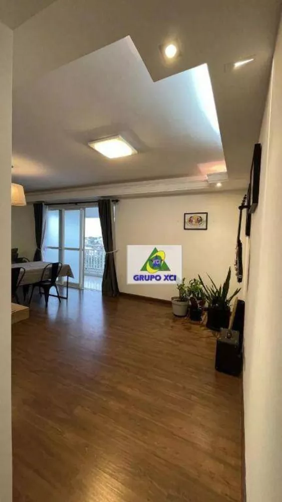 Apartamento à venda com 3 quartos, 117m² - Foto 7