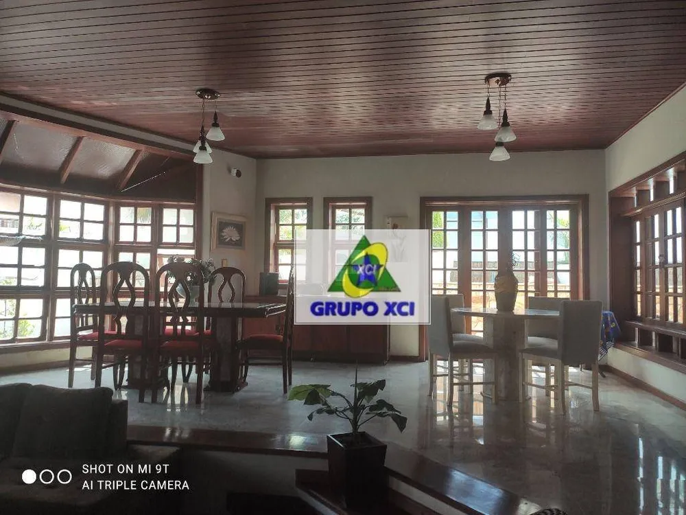Casa, 5 quartos, 598 m² - Foto 2