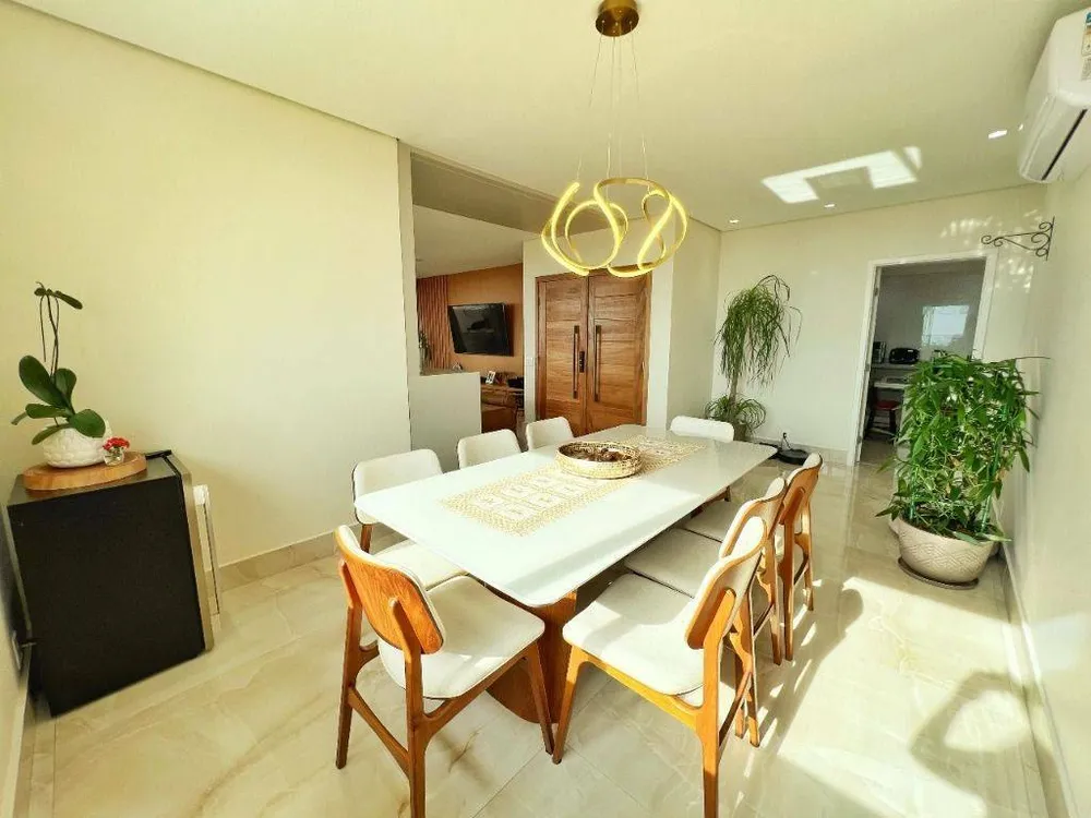Cobertura, 4 quartos, 215 m² - Foto 5