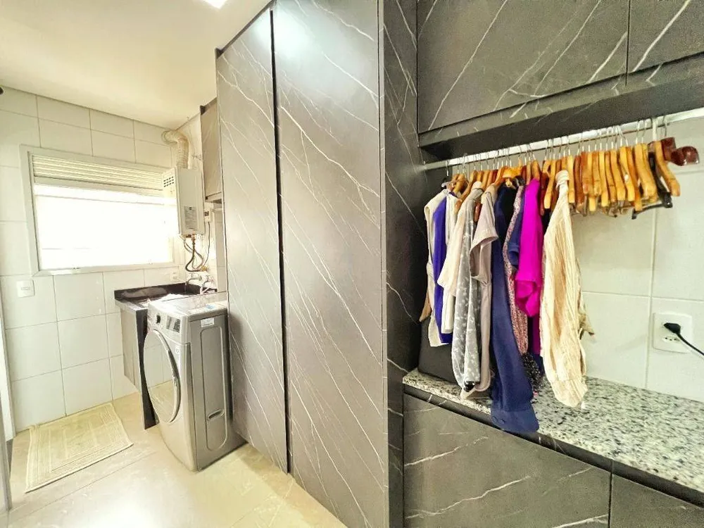 Cobertura, 4 quartos, 215 m² - Foto 3