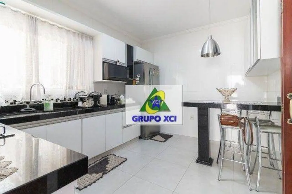 Casa, 4 quartos, 268 m² - Foto 6