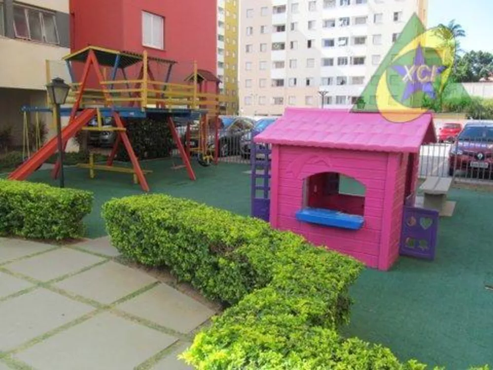 Apartamento à venda com 2 quartos, 58m² - Foto 2