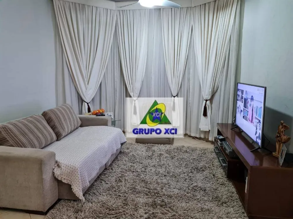 Casa, 3 quartos, 113 m² - Foto 1