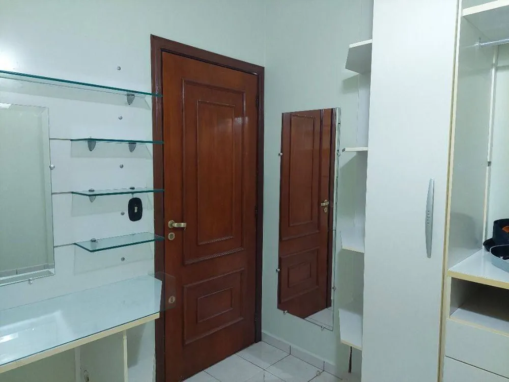 Casa, 3 quartos, 222 m² - Foto 10