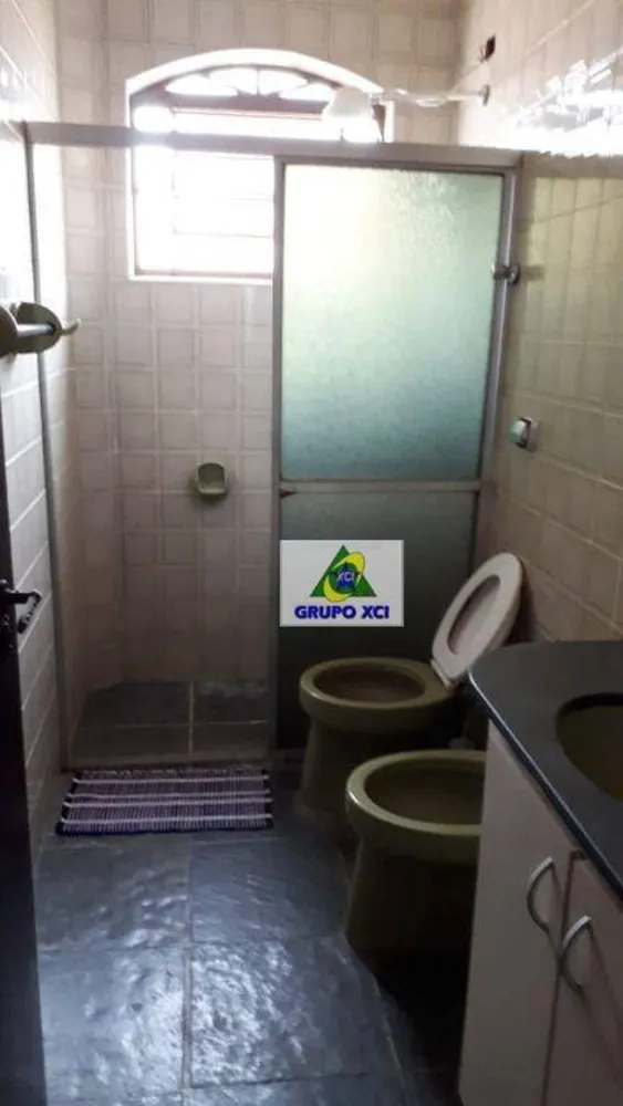 Casa, 4 quartos, 222 m² - Foto 2