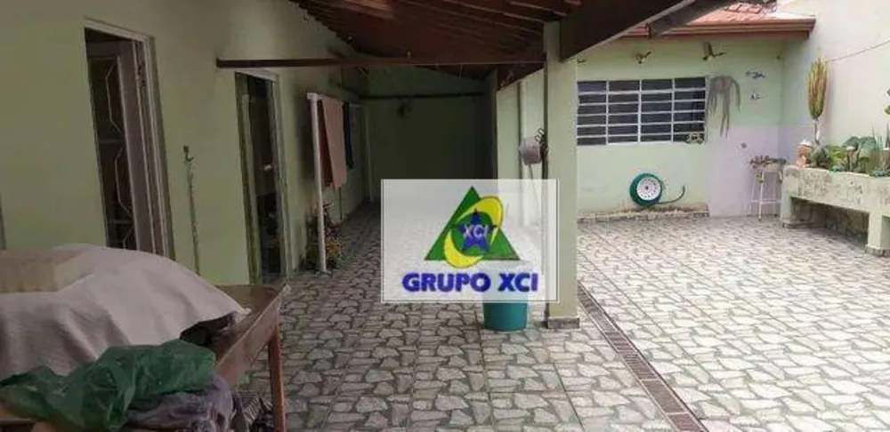 Casa, 4 quartos, 180 m² - Foto 1