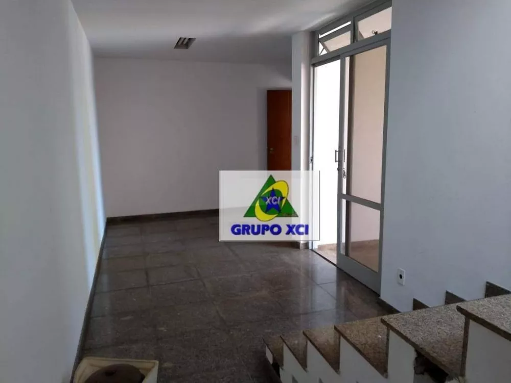 Casa à venda com 4 quartos, 388m² - Foto 6