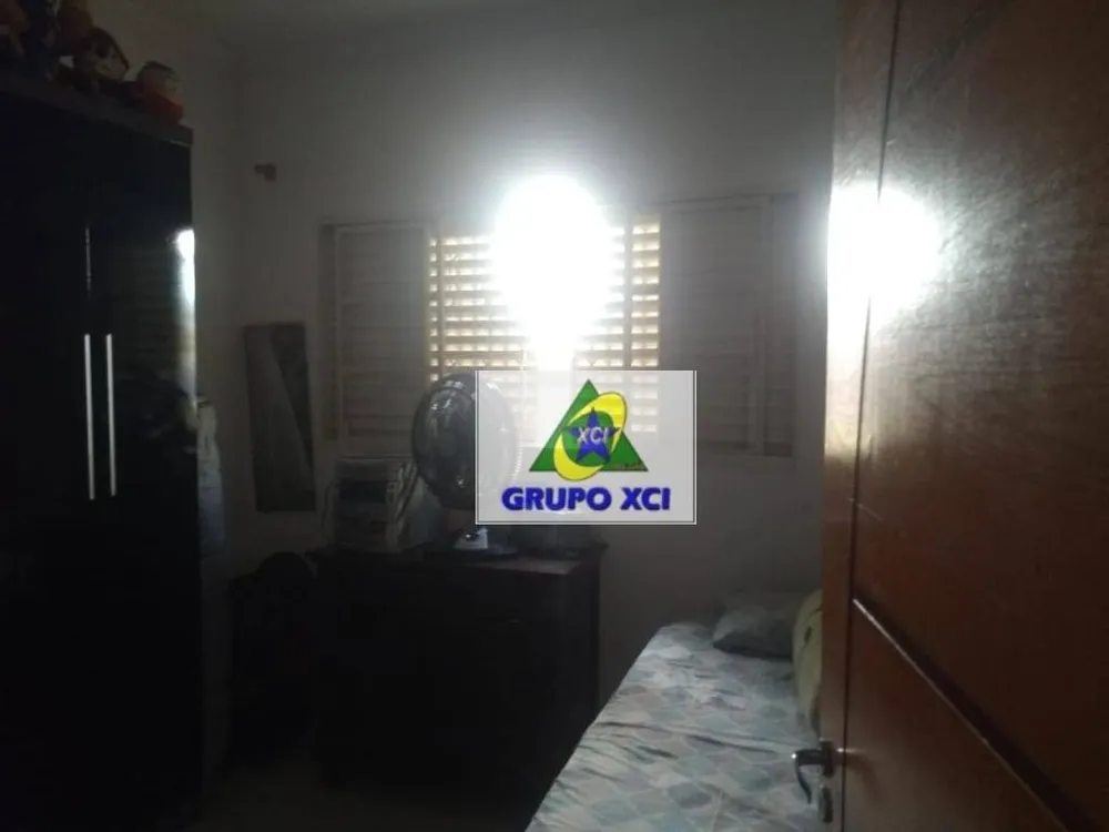 Casa, 3 quartos, 200 m² - Foto 11