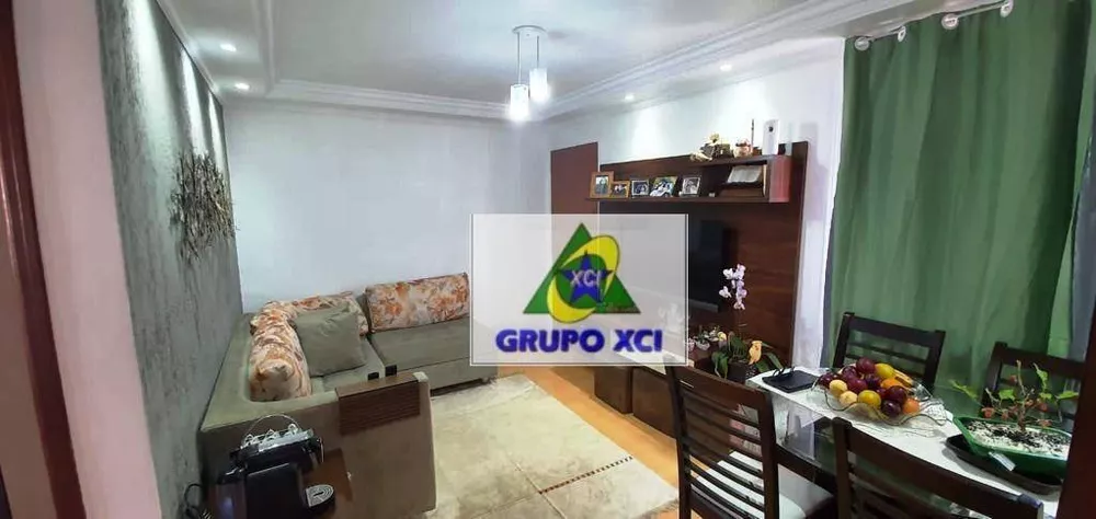 Apartamento à venda com 2 quartos, 45m² - Foto 2