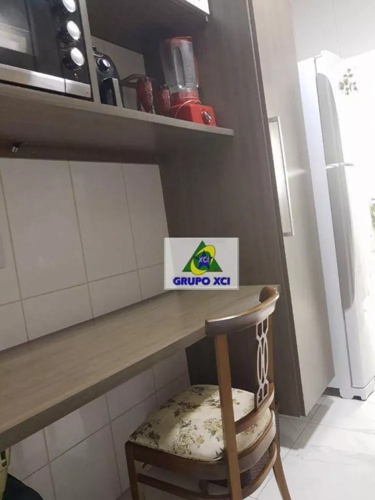 Apartamento à venda com 2 quartos, 85m² - Foto 4